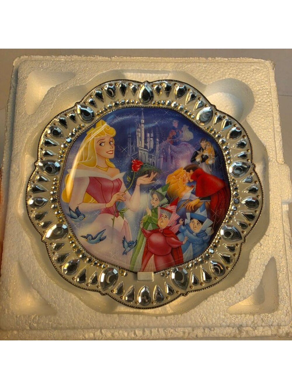 THE BRADFORD EXCHANGE JEWELS OF DISNEY "SLEEPING BEAUTY" PLATE #A0995 COA 2006